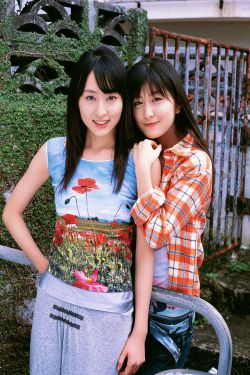 美女露出私密部位的视频