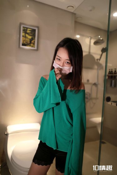 红玫瑰,黑玫瑰