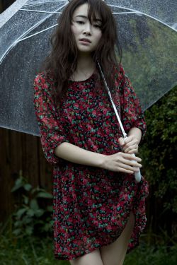 《云娇雨怯青灯h》