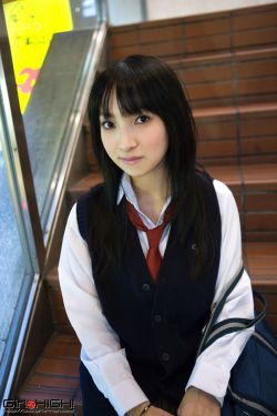 《侯珊燕买红妹关系》